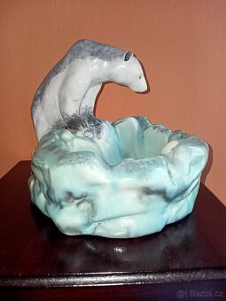Popelník s medvědem. z.n DITMAR URBACH V.20cm Š.21 cm super - 10