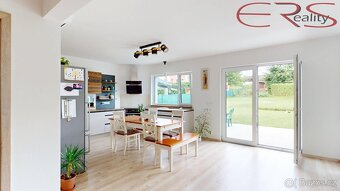Rodinný dům 5+kk, 149 m2 - Dolní Branná, okr. Trutnov - 10