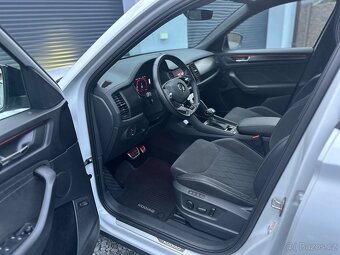 ŠKODA KODIAQ SPORTLINE 4x4 2.0 TDI 110KW TAŽNÉ cockpit m2023 - 10