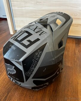 Helma FOX V2 - 10