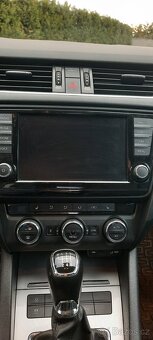 Octavia 3 Combi 2.0 TDI  110 KW Style Webasto - 10