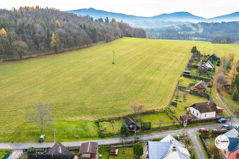 Stavební pozemek o výměře 1044 m2 v obci Skalice - 10