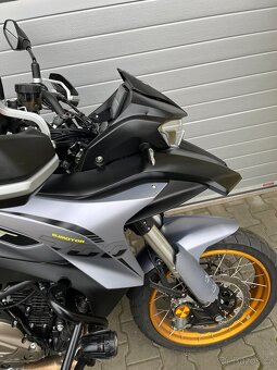 QJ motor SRT 700X - 10