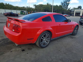 Ford Mustang 09 4.0 V6 manual dily - 10