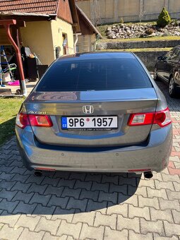 Honda Accord 8 2.4 - 10
