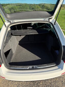 Škoda Superb combi II 2.0 tdi 125kw 12/2013 274tis - 10