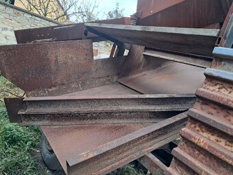 Třídička zeminy - 10