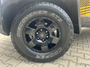 Toyota FJ Cruiser 2. majitel zakoupeno nové v EU - 10