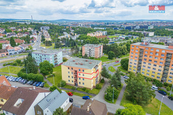 Prodej bytu 3+1, 67 m², Plzeň, ul. Komenského - 10