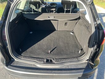 Ford Focus 1.6i 92kw - 10