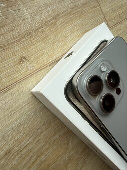 iPhone 15 Pro Max 256gb Natural Titanium - 10