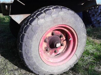 Jednoosý přívěs, rozmetadlo hnoje bez rozmetani - 10