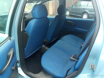 Fiat Punto - 10