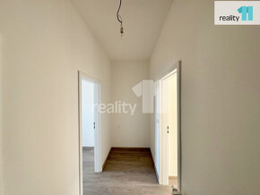 Prodej bytu 2+kk, 43 m2, po kompletní rekonstrukci, Praha 4  - 10