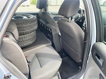 FORD FOCUS MK2 1.6i 16V 74KW 1.MAJITEL AUTOMAT TOP - 10