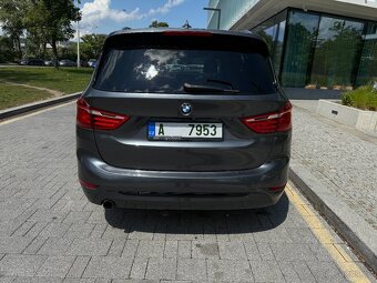 BMW 2 Grand Tourer 218 Sport Line r.2015 7 míst - 10