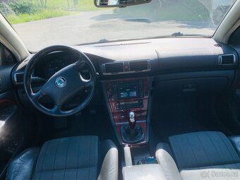 Škoda Superb 2.8 V6 142kw - 10