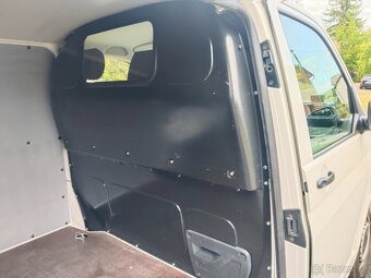 VW Transporter T6.1 2.0Tdi 2020 DPH - 10
