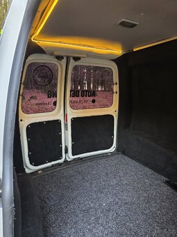 VW Caddy - 10