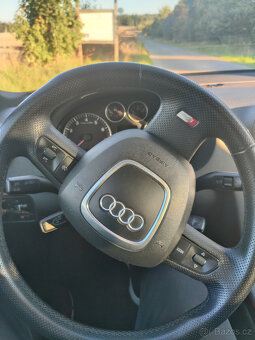 Audi A3 Sportback 3.2 VR6 184 kW - 10