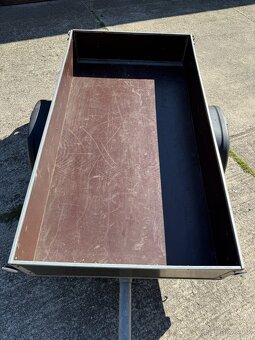 Přívěsný vozík - 10