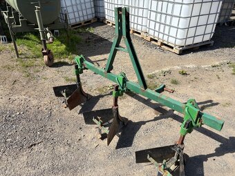 Příslušenství za traktor (pluh, kultivátor atd.) - 10
