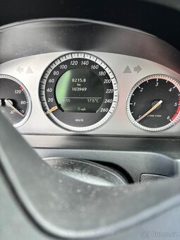 Mercedes Benz C200 - 10
