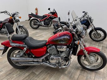 Koncici vystava moto v Tesco -Shopland Opava-slevy do 14.8. - 10