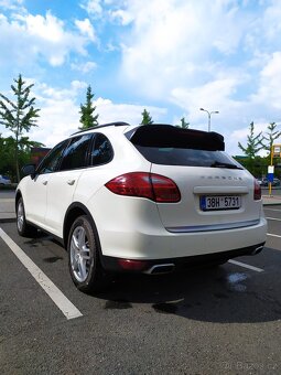 Porsche Cayenne 3.0 Diesel - 10