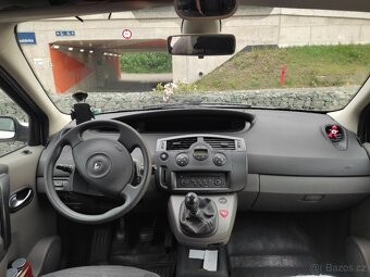 Renault Megane Scénic 1,9 dCi 96kw rok 2006 nová STK - 10