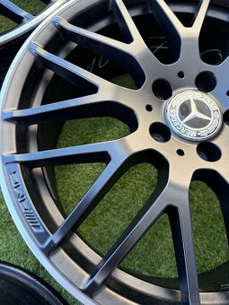 Mercedes AMG A45 CLA45 W176 W117 - 10