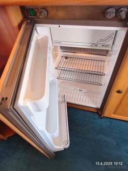 Tabbert - soběstačný karavan - solár, plyn. bojler, předstan - 10