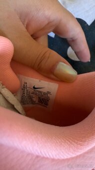 NIKE PÁNSKÁ BASKETBALOVÁ OBUV vel.39 - 10