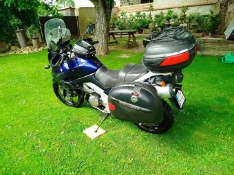 Suzuki V Strom 1000 - 10