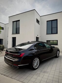 BMW 730d | V ZÁRUKE | TOP STAV - 10