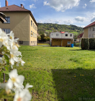 Byt 3+1 s garáží a zahradou v Sušici - 10