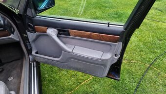 BMW E32 750 12V 5.0 - 10