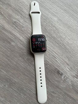 Hodinky Apple Watch series 8, 45 mm - 10