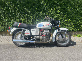 Moto Guzzi V7 Special, r.v. 1972 s CZ TP - 10