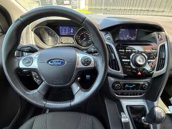 FORD FOCUS ST-LINE 1.6 16V 110 KW KAMERA NAVI - 10