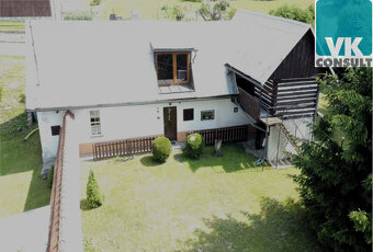 Prodej udržovaného domu se zahradou 541 m2 v obci... - 10