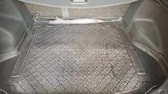 Hyundai i30 combi,1,6CRDI - 10