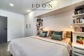 Luxusní byt 3+kk, celková plocha 75m2, osobní vlastnictví, t - 10