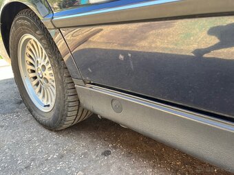 Prodám BMW 740i(96) 4.4L 210Kw - 10