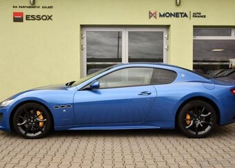 Maserati GranTurismo SPORT 4.7 V8 MC CARBON ČR - 10