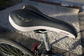 Author - trekové kolo - 10