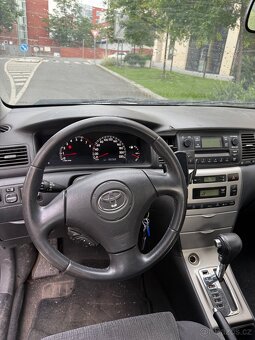 Toyota Corolla 1.6VVTI Automat - 10