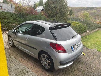 Peugeot 207 1,6 HDi GTD 136kW - 10