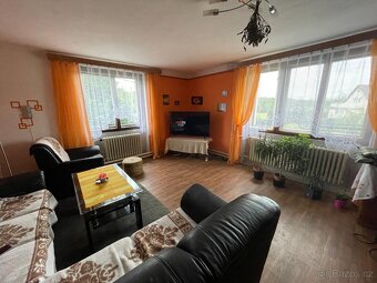 Rodinný dům u Plzně 225m2 pozemek 1 373m2 - 10
