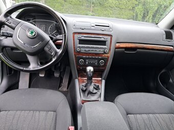 Škoda Octavia kombi 1.4 TSi, 90KW, Servisní kniha - 10